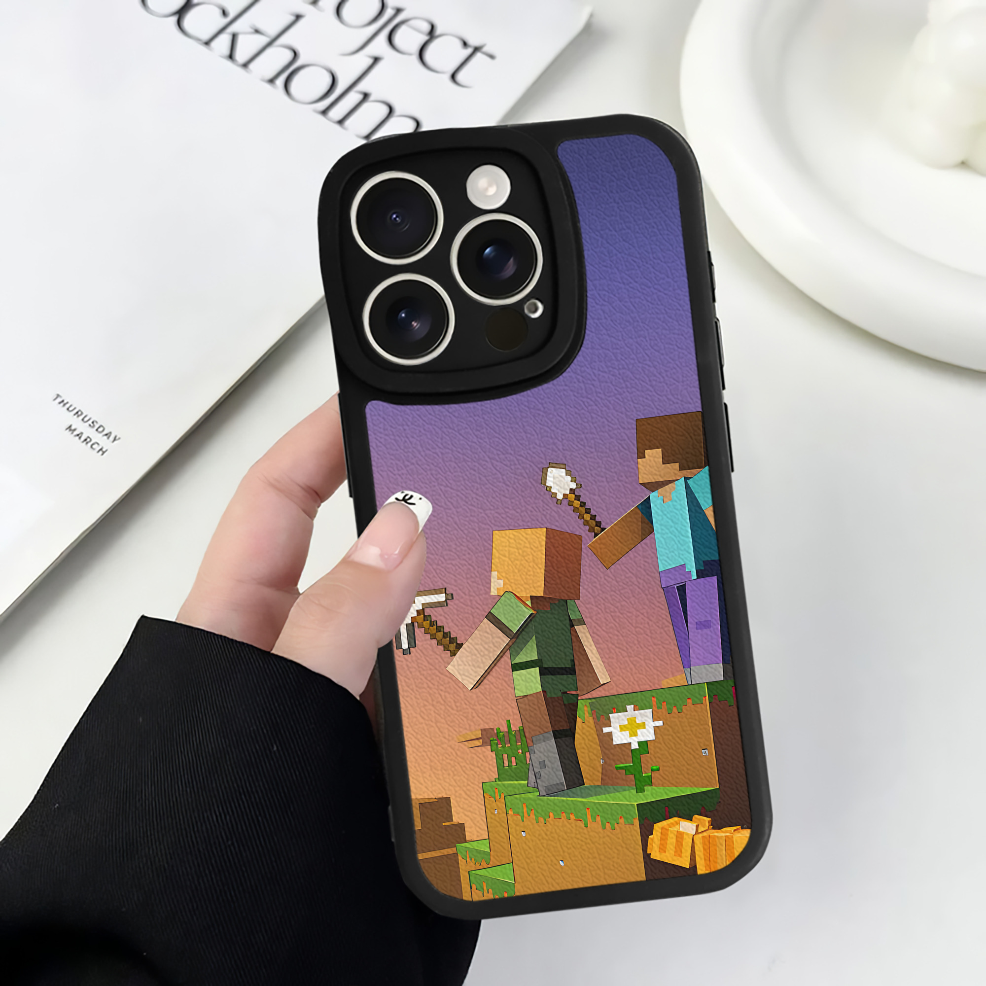 （画像用） マインクラフト ブロックの世界 Minecraft MC Block world 【iPhone 16シリーズ対応】シリコンスマホケース（レザー調） 材質：シリコン